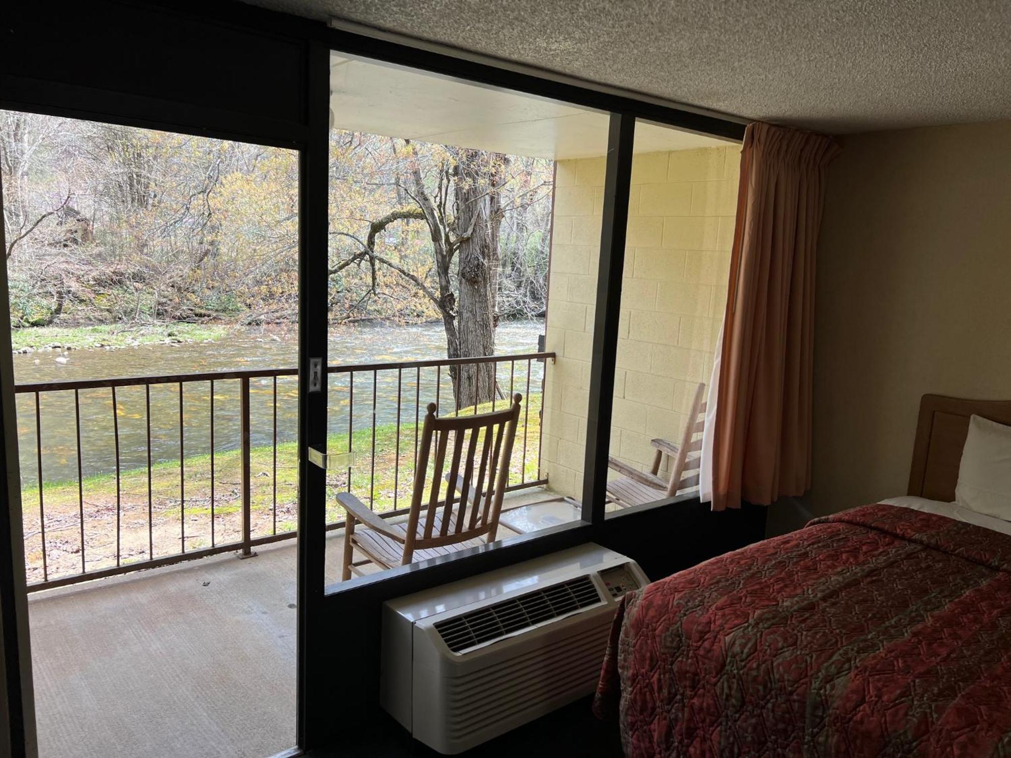 Newfound Lodge On The River 切罗基 外观 照片